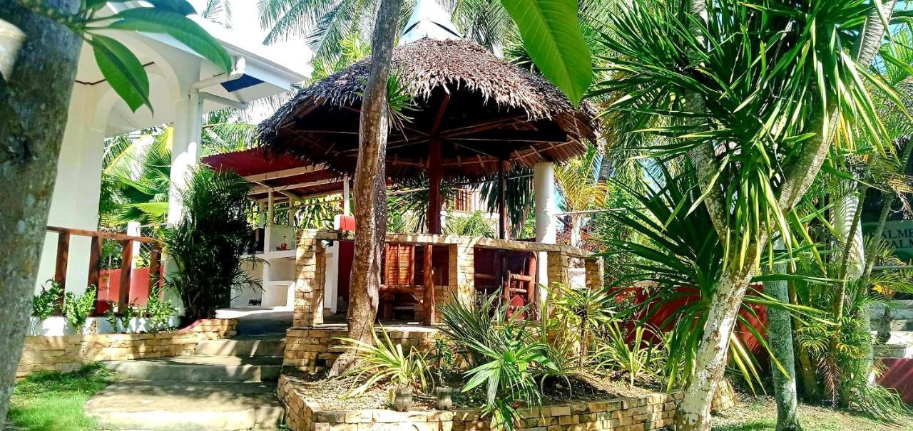 Palmera Palma Private 1-Br Bungalow In Moalboal Exterior photo