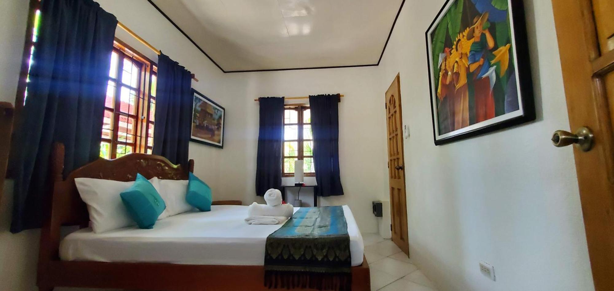 Palmera Palma Private 1-Br Bungalow In Moalboal Exterior photo